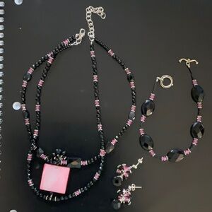 Cute pink and black double strand 16” necklace with 9” bracelet and earrings